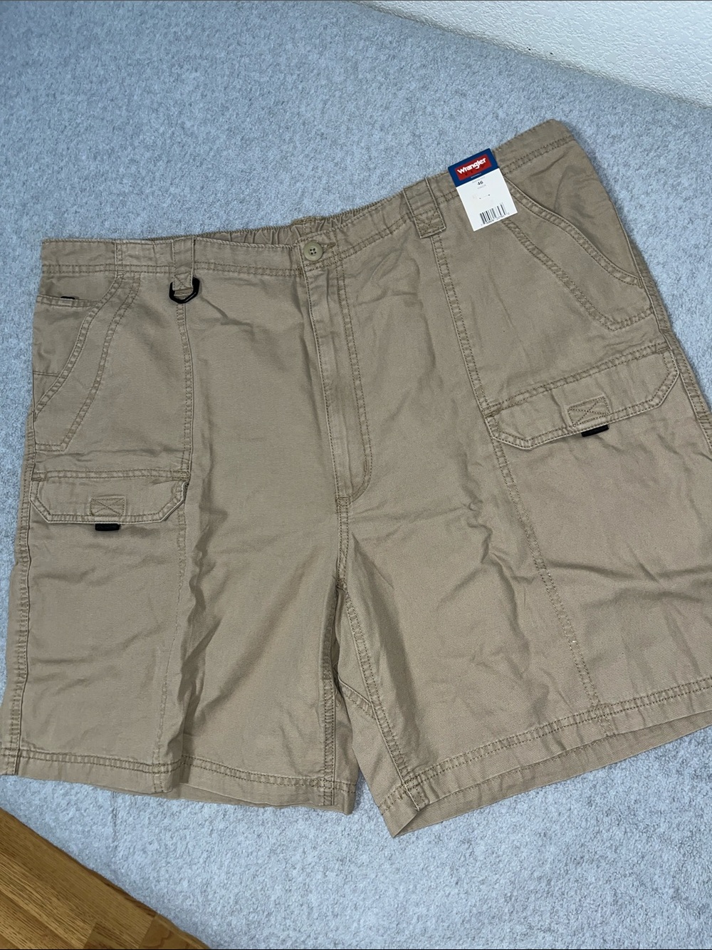 Mens Wrangler Hero Hiker Cargo Shorts Size 46 Khaki Outdoor Hiking Casual